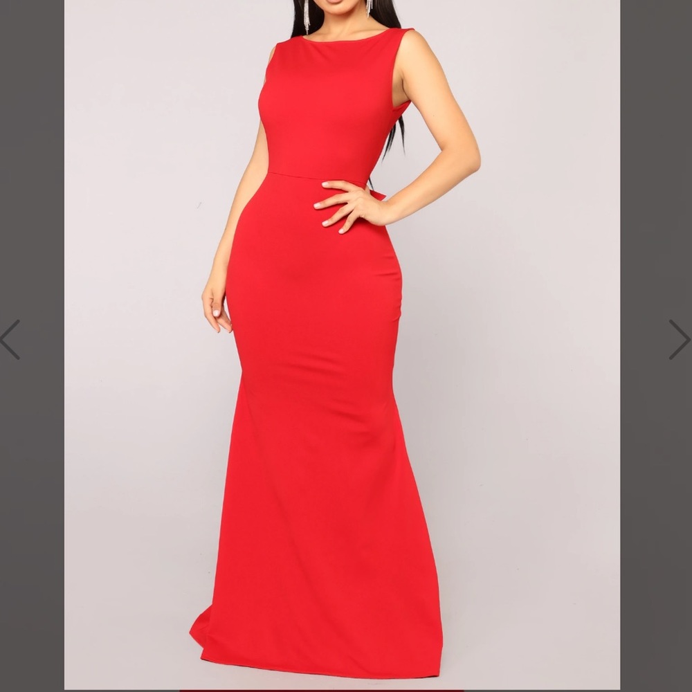 Such a lady Ruffle Dress in Red